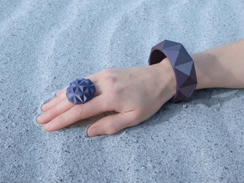 Vertex Bangle in sparkling purple